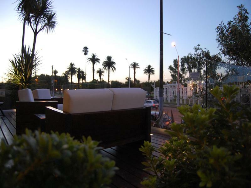 Mercedes Rambla Hotel ภายนอก รูปภาพ